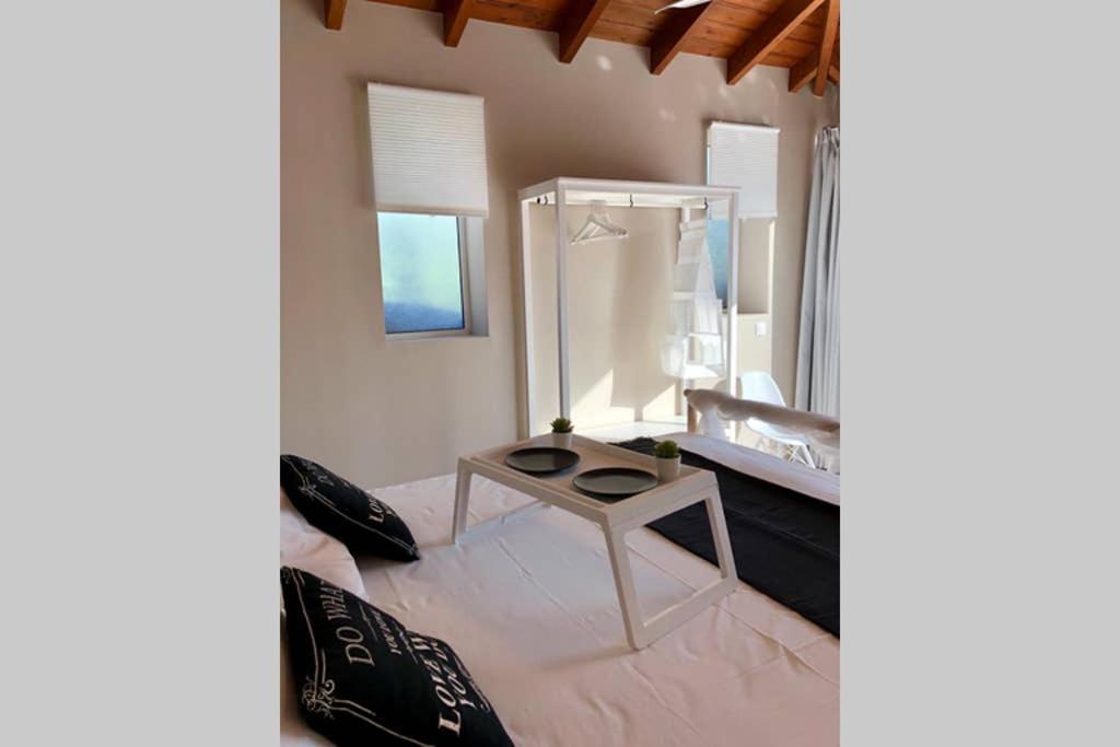Sunlit Pool House Villa Posidhonia  Bagian luar foto